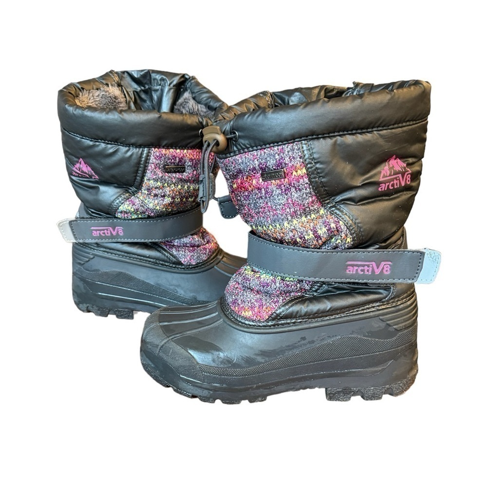 Snow Boot Girls Arctiv8 Big Girls (youth) size 4 Waterproof Thinsulate Liners